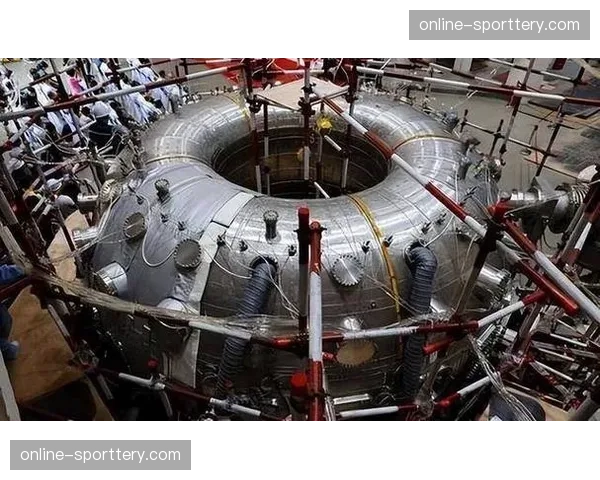 进攻发起点多轴化发展 双核甚至三核驱动替代单一发动机